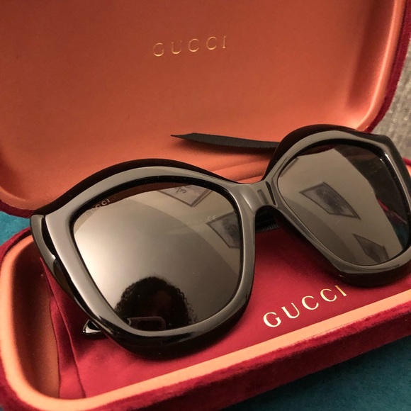 Gucci sunglasses - Picture 6 of 7